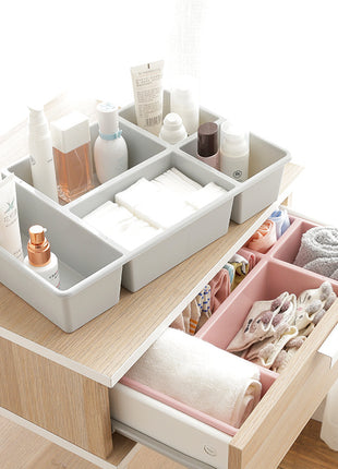 Plastic Drawer Organizer Classic Design with Divided Compartments for Easy Storage - Caroeas
