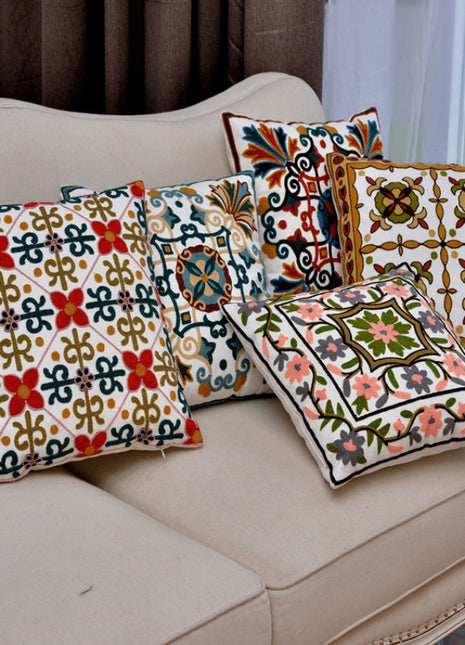Vintage Luxury Decorative Throw Pillow Covers Single-Stitch Embroidery Craft for Home - Caroeas